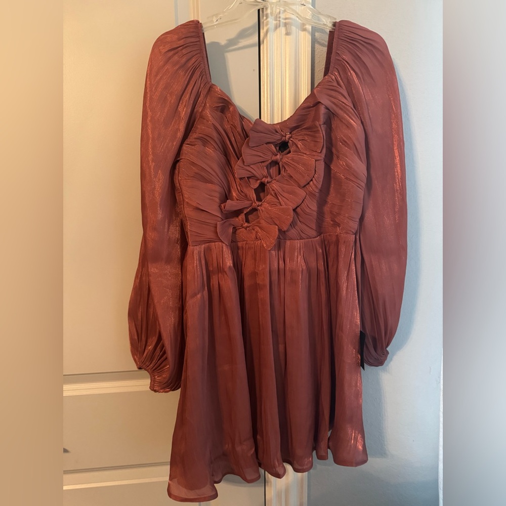 Lulus mini dress. Size L. NWT